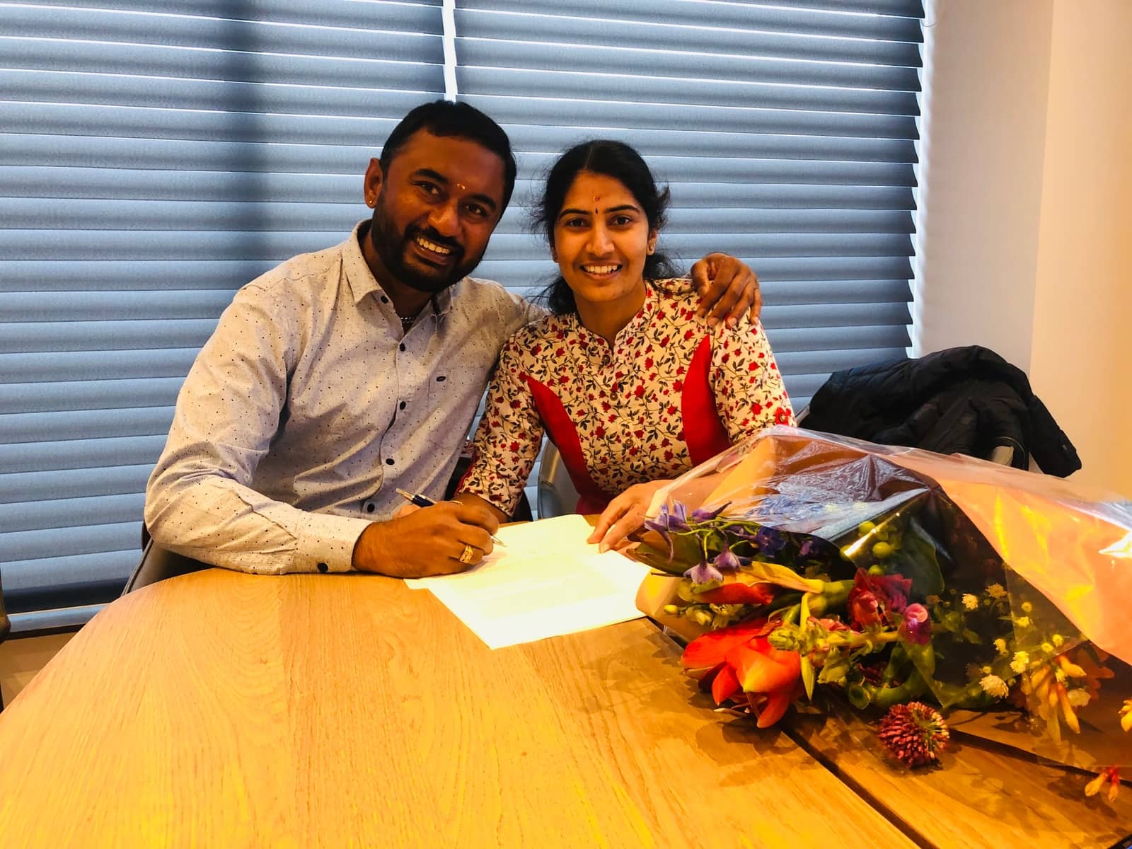 61c2f8417ba4bb25441548c3_Satheesh - Signing mortgage kopie-p-1600 -